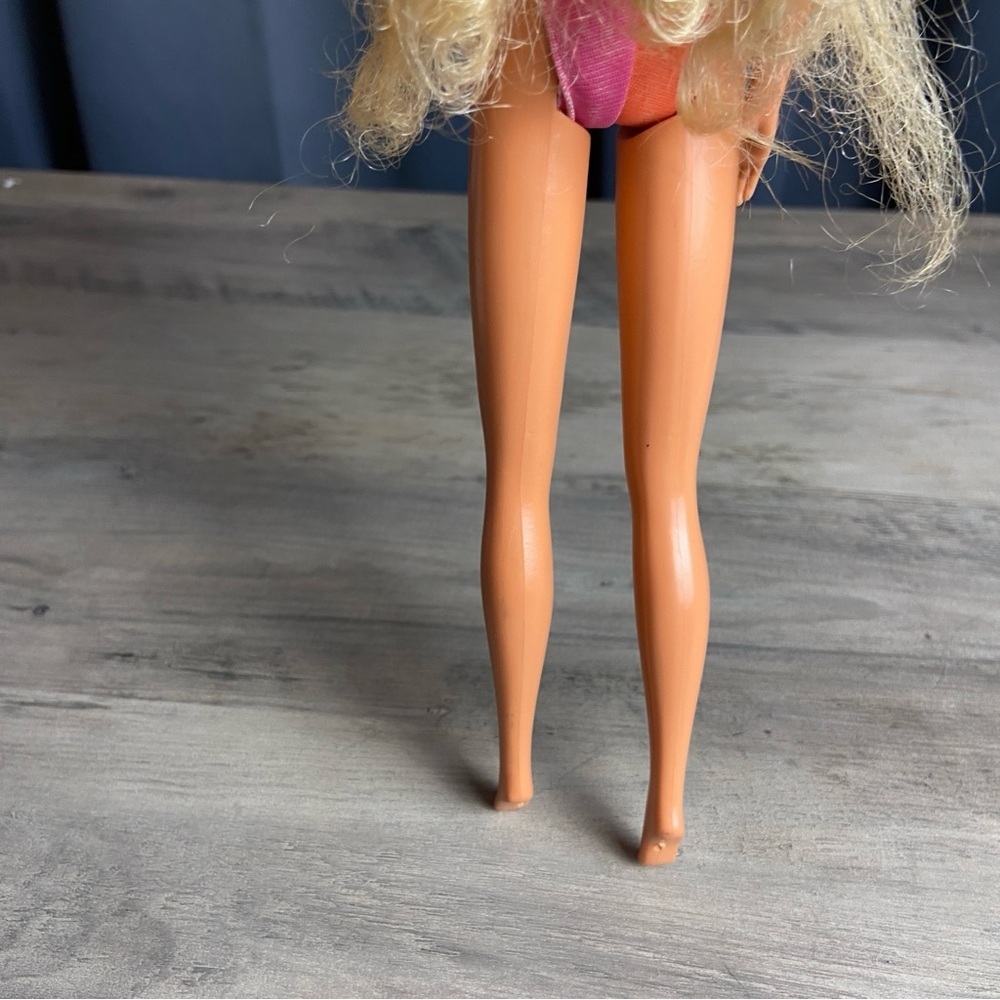 A‎ Vintage 1989 Wet 'n Wild Barbie Doll, Blonde Hair, Blue Eyes - Picture 6 of 10
